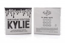 Двухцветная пудра Kylie Birthday Edition оптом