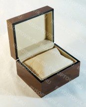 Деревянная коробка для часов оптом